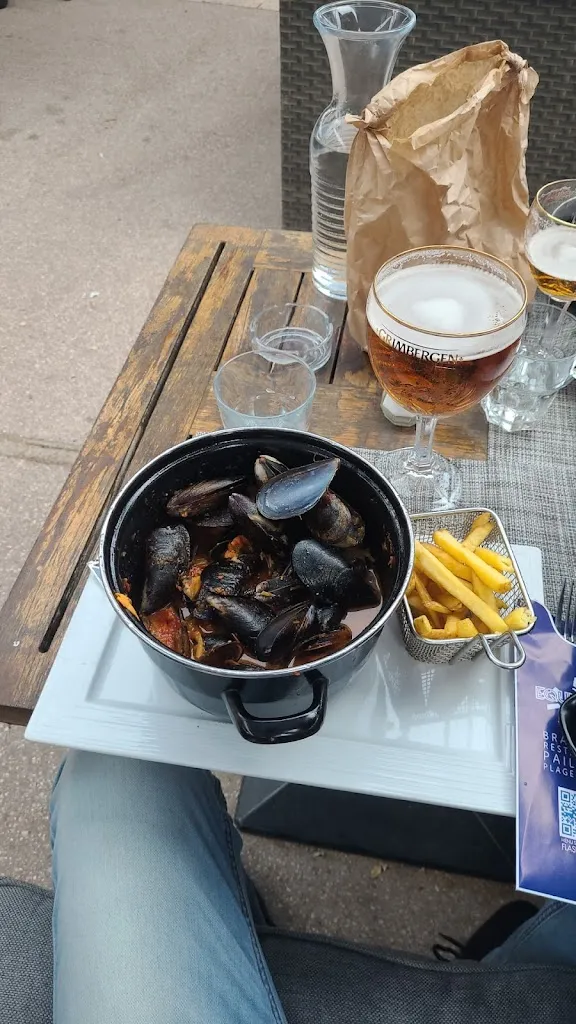 En En_L'Equinoxe - Brasserie Restaurant_Marseille_review