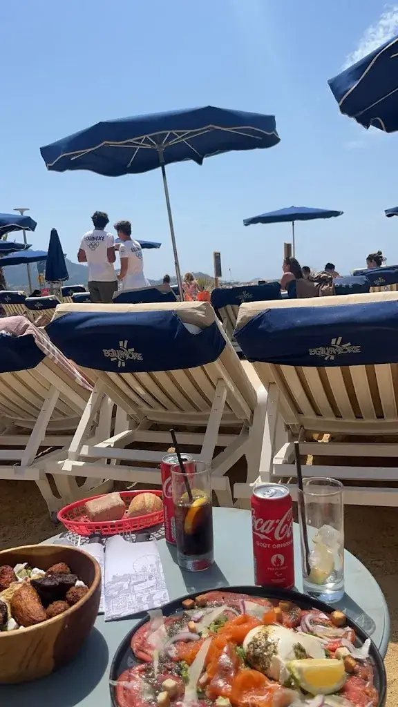 Romane Lias_L'EQUINOXE BEACH - Plage Privée_Marseille_recensione