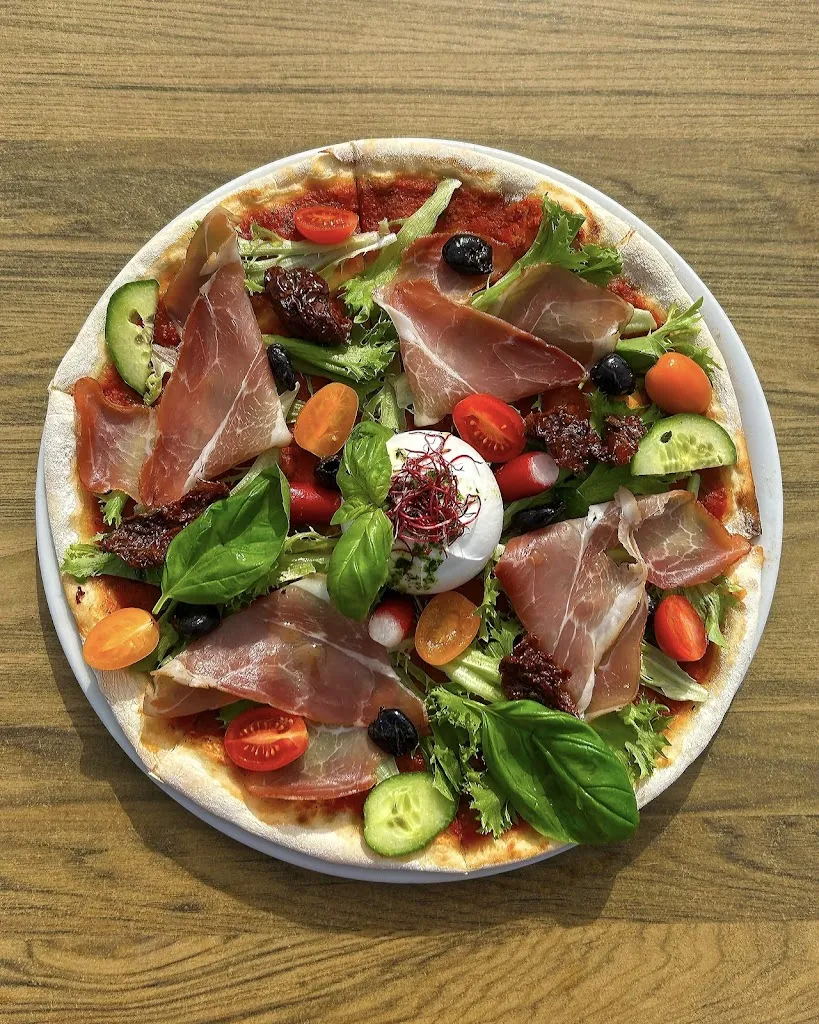 O-beach Bar a Tapas_Marseille_slider_image_3