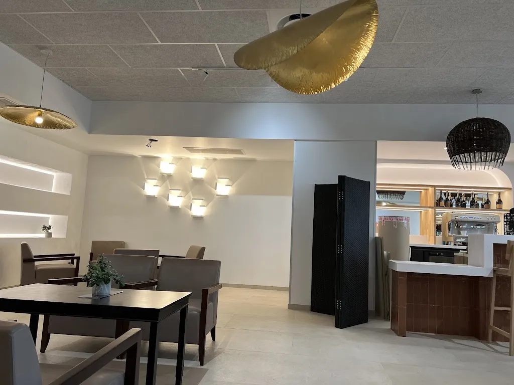 Stéphanie BERTHOU_Restaurant Villa Massalia_Marseille_review