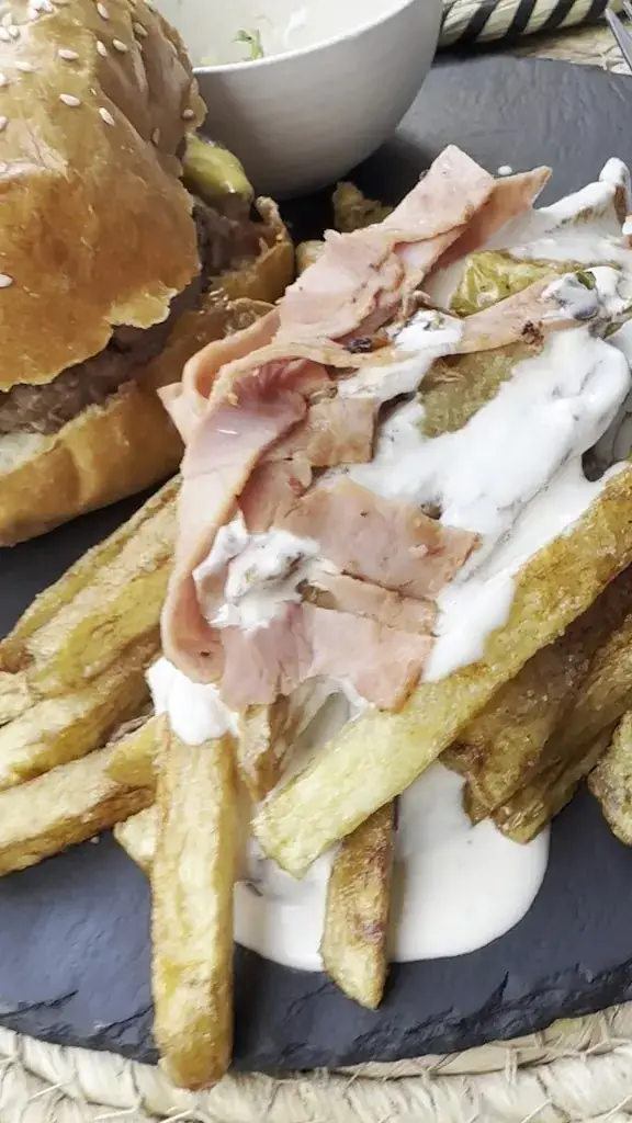 SAYRED_Oyonnax_slider_image_2