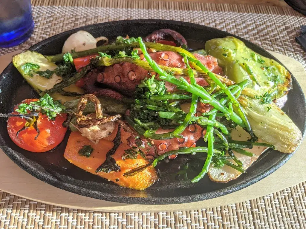 Veronika Sykorova_Le Dionysos_Bormes-les-Mimosas_review