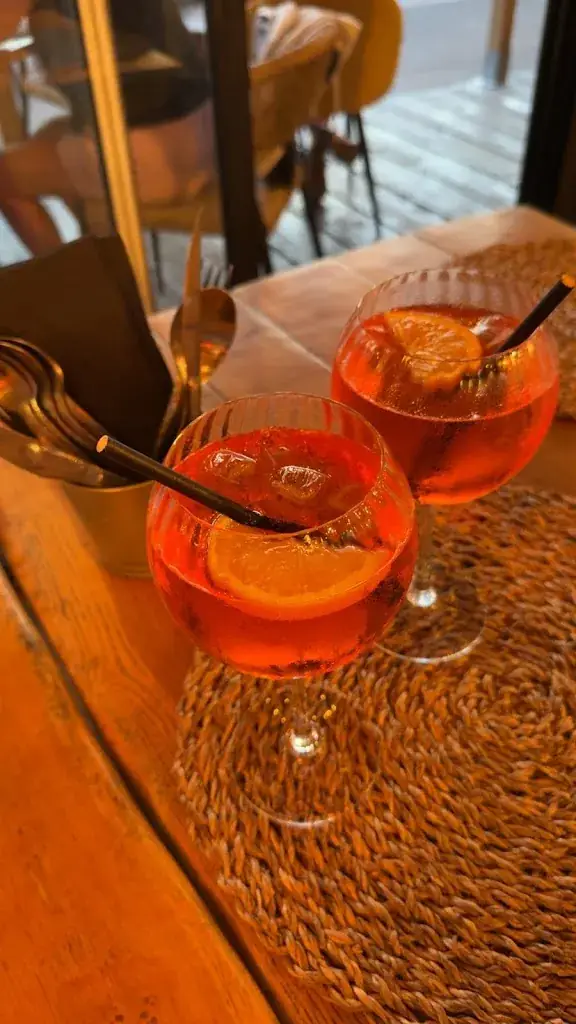 Marie R_Le Dionysos_Bormes-les-Mimosas_review