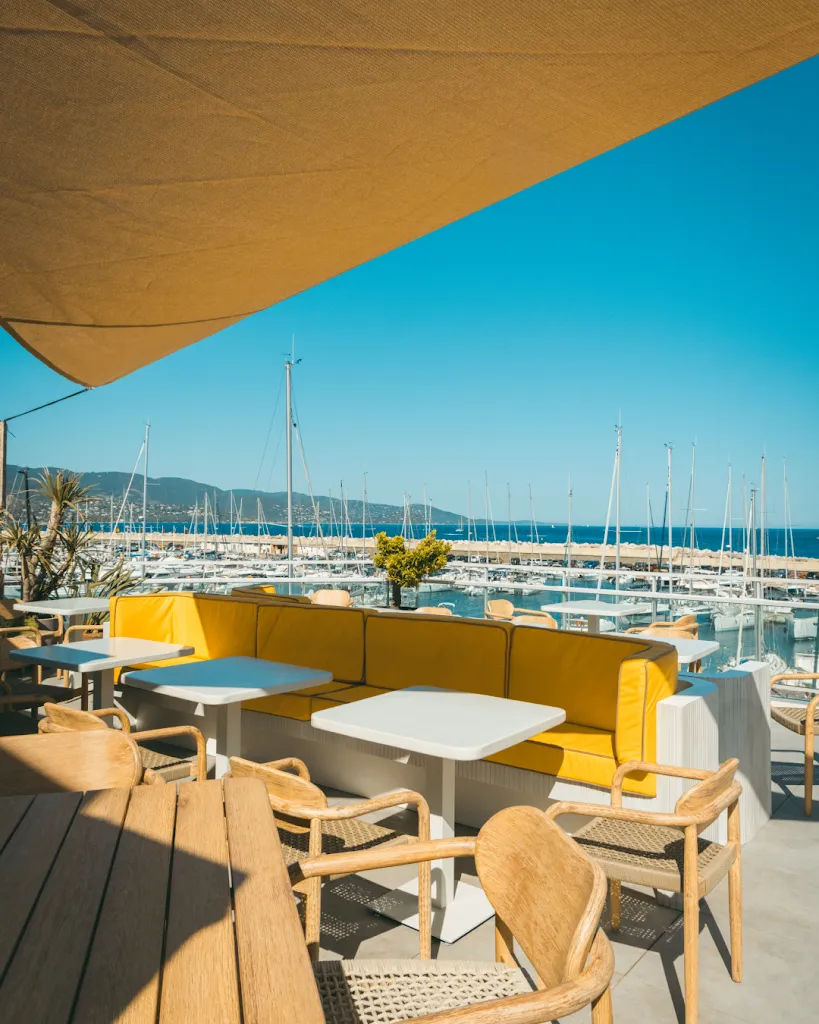 Mimosas sur le Toit - Restaurant & Rooftop_Bormes-les-Mimosas_slider_image_1