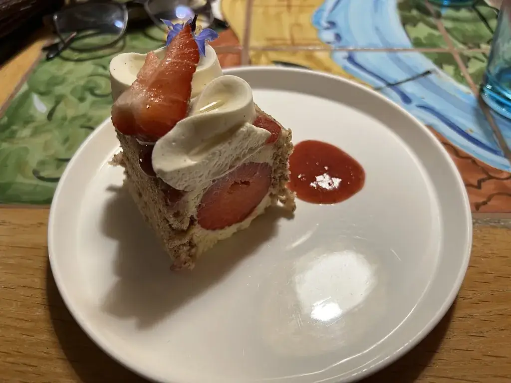 Paul_La Tonnelle/Maison Gil Renard sous la tonnelle_Bormes-les-Mimosas_review