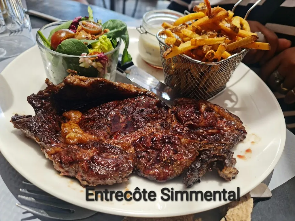 Café du Progrès - Bormes-les-Mimosas_Bormes-les-Mimosas_slider_image_3