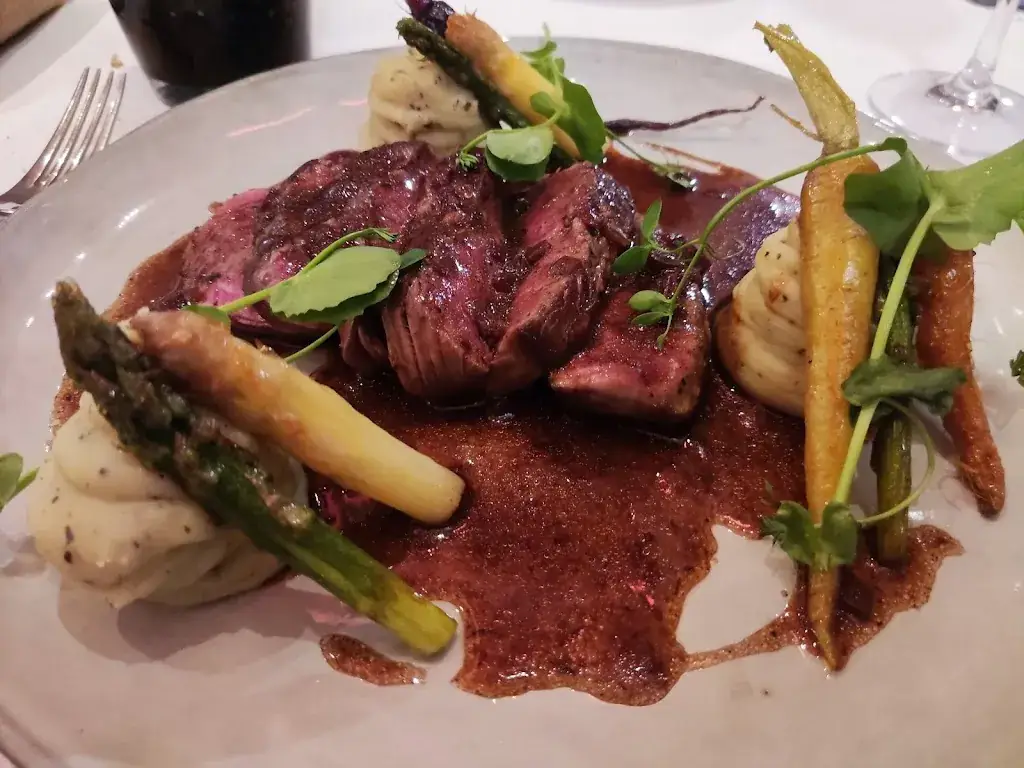 Spyrale 91_La table de l'HDLP_Bormes-les-Mimosas_review