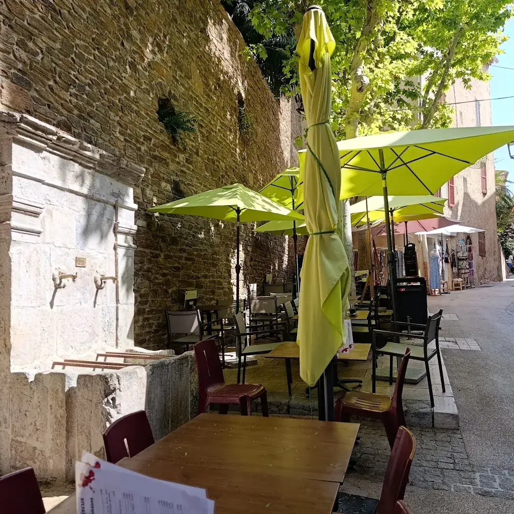 L'Hibiscus Restaurant in Bormes-les-Mimosas