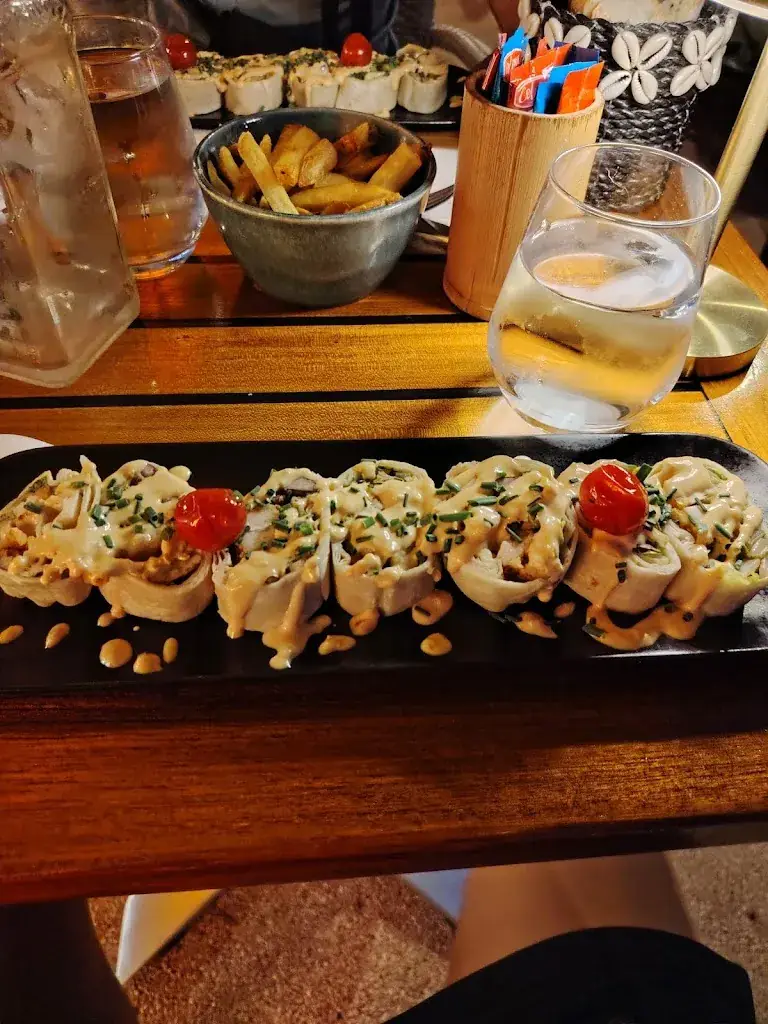 Todor Began_Le Tam-Tam_Lavandou_review