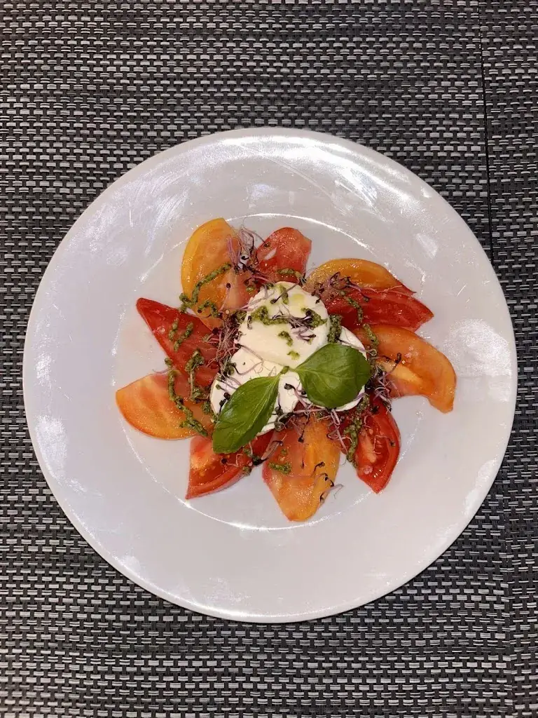 Restaurant le Cabannais_Cabannes_slider_image_2