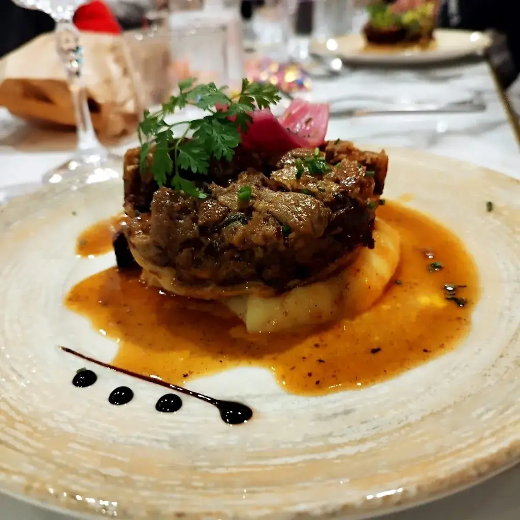 Via Baseli - Restaurant Cabriès - Le 107 Bar À tapas_Cabriès_slider_image_3