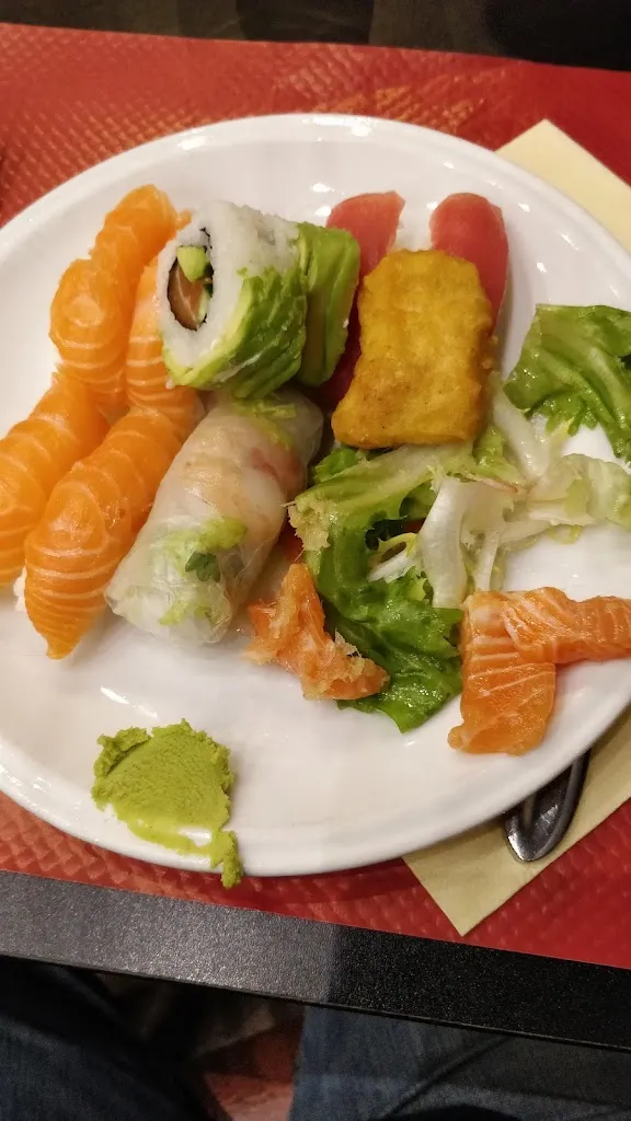 guillaume arthaud_Vina Wok_Cabriès_recensione