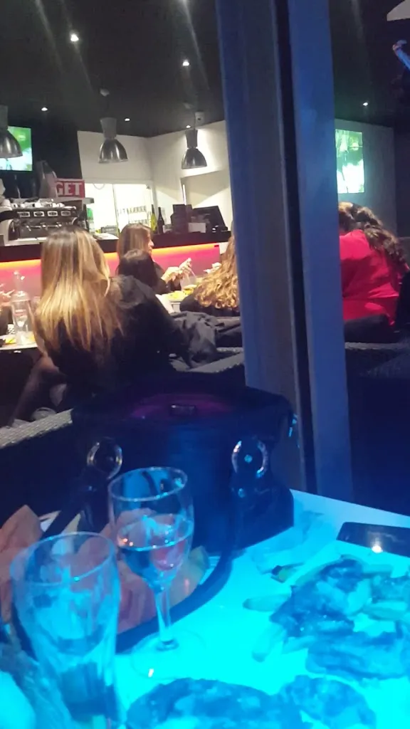 Istanbul Lounge_Cabriès_slider_image_2