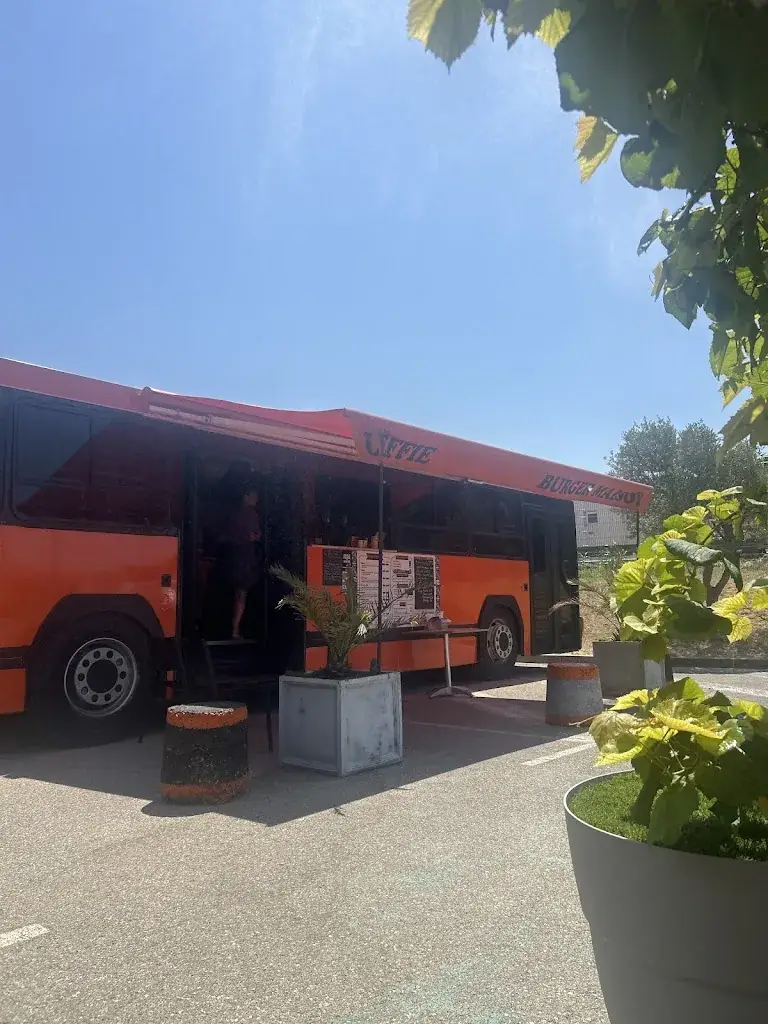 Contact CristoBois_LEFFIE Burger_Cabriès_review