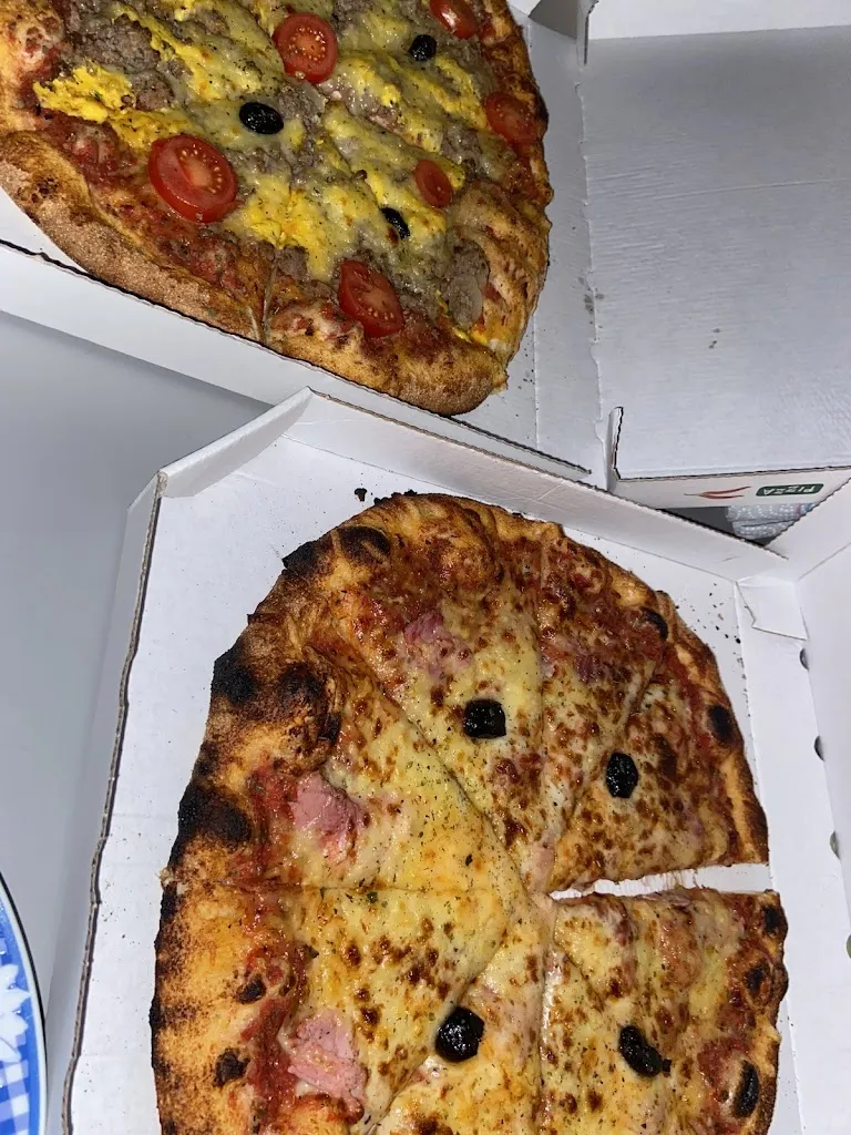 Loan_La Calabrèse - Pizza Calas et Cabriès_Cabriès_review