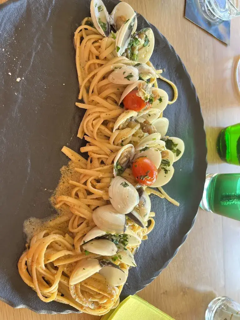 Isabelle Fourault-Mas_Barnex - O Garden - Restaurant Plan de Campagne_Pennes-Mirabeau_review