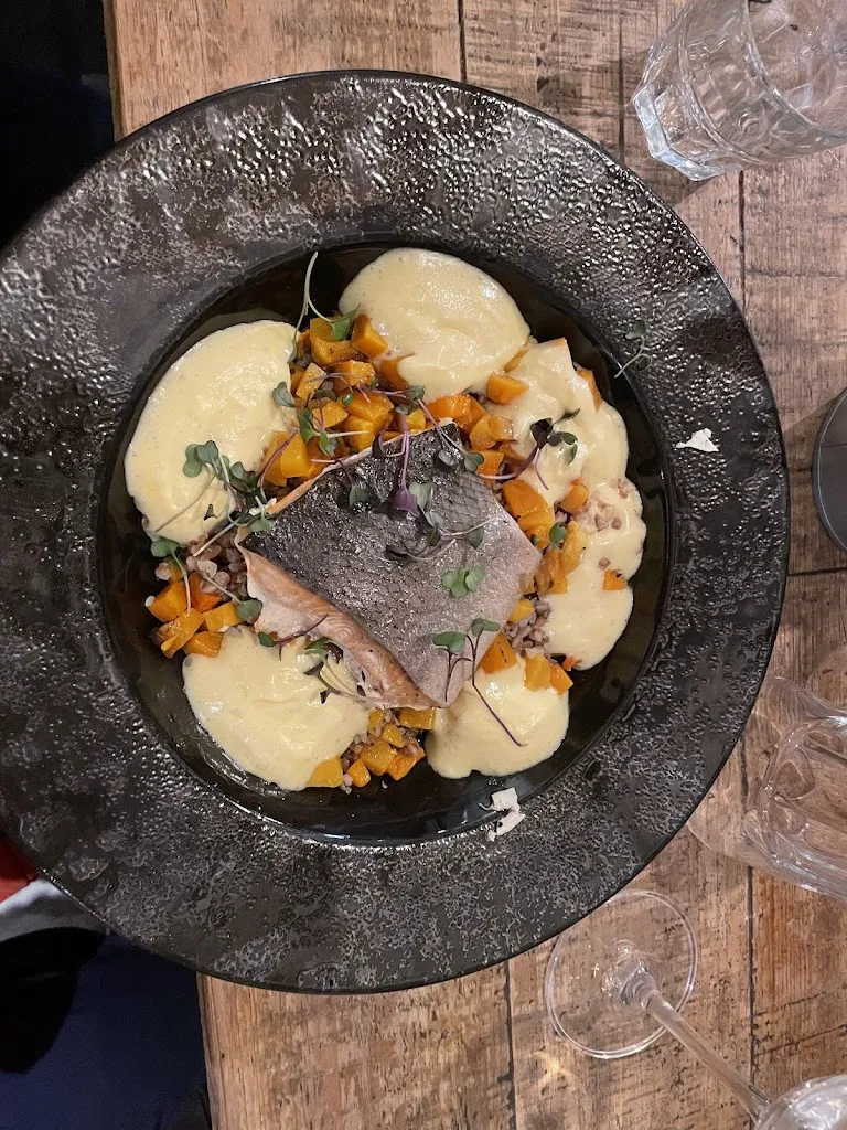 Hatef Madani_Le Cosy_Briançon_review