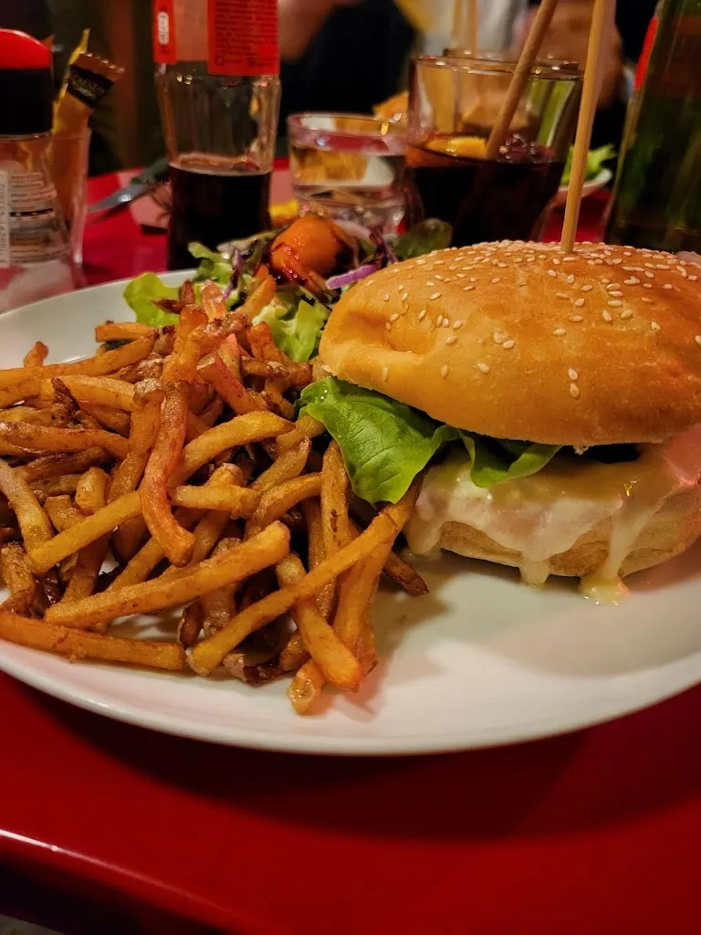 CLF-0x_Le Cosy_Briançon_review