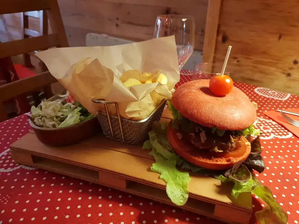 Restaurant L’Etage_Briançon_slider_image_3