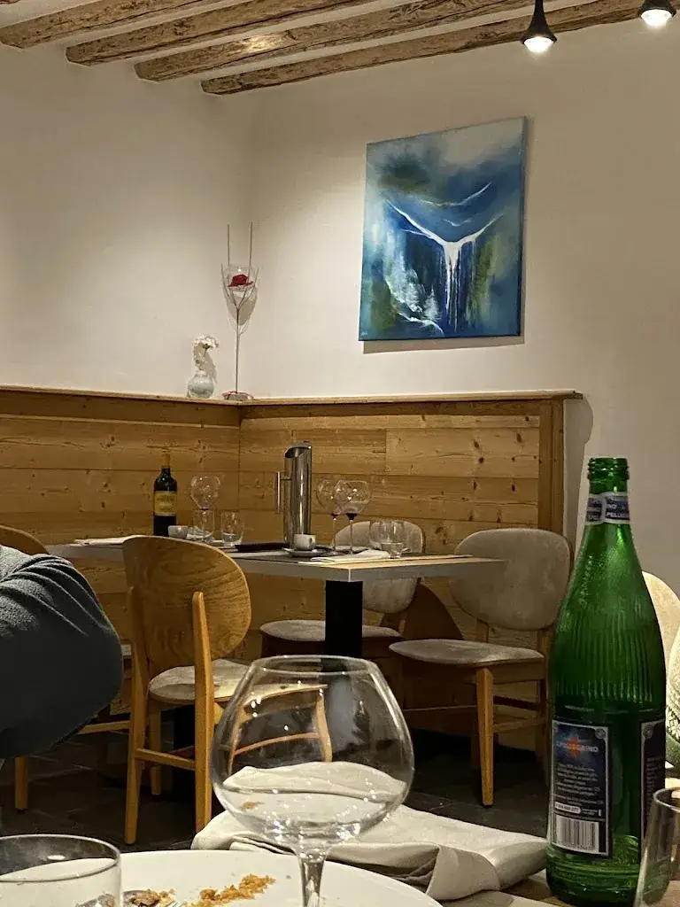 George Walker_Au plaisir ambré_Briançon_review