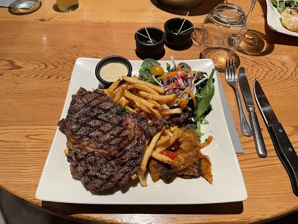 Restaurant les Ecrins_Briançon_slider_image_3