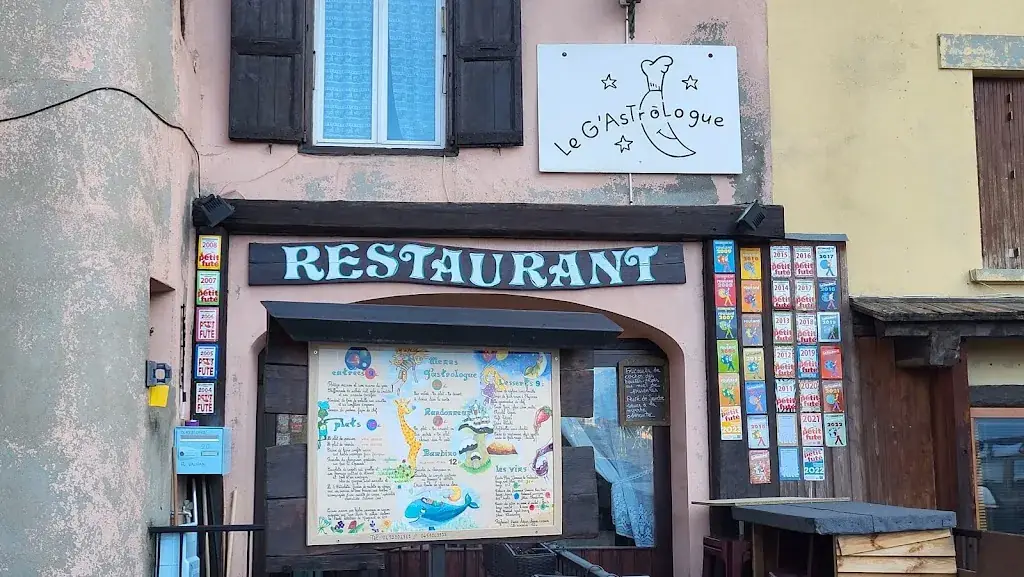 Restaurant le gastrologue...................................... Ouvert tous les Soirs à partir de 19h ristorante a Briançon