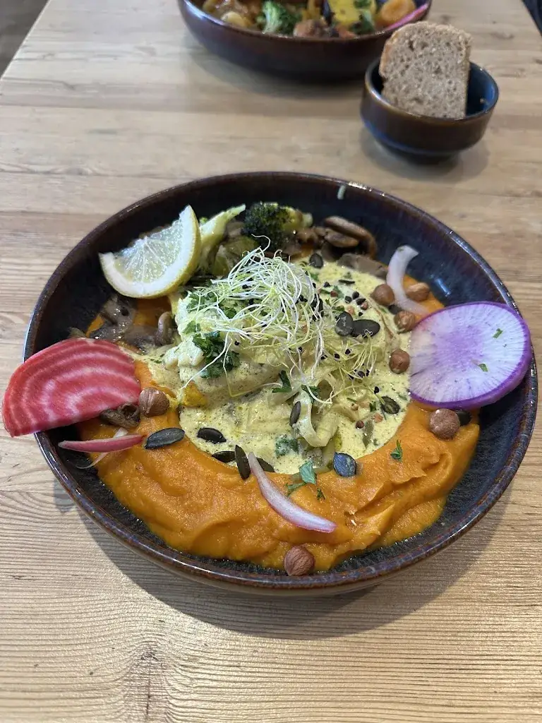 anžy slapar_Gogo Café & Resto_Briançon_review