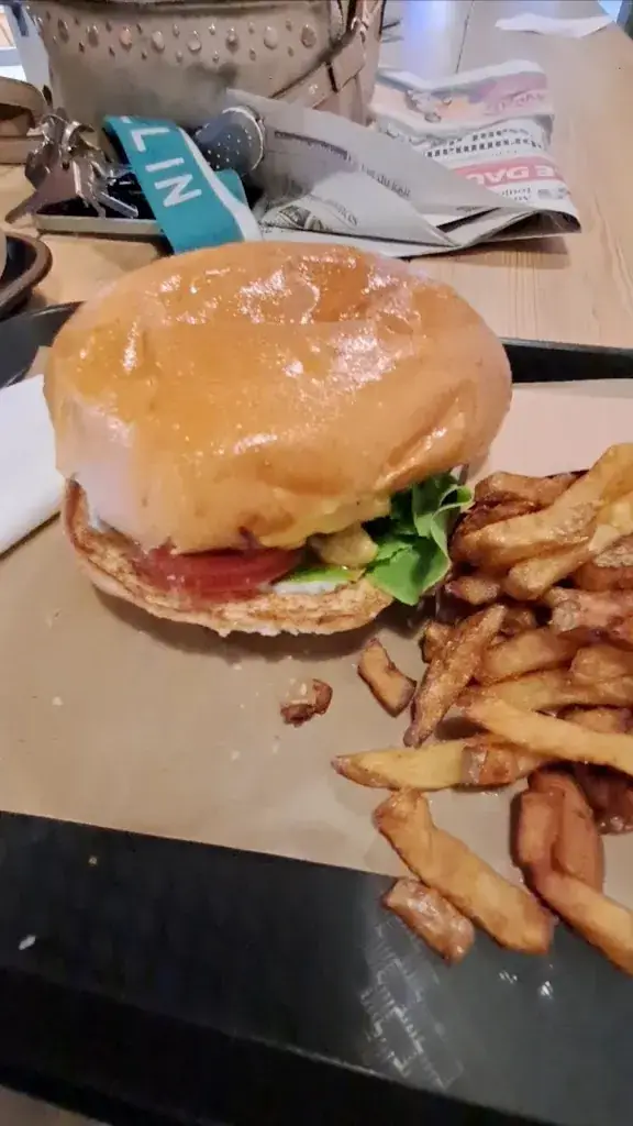 Local burger_Briançon_slider_image_2