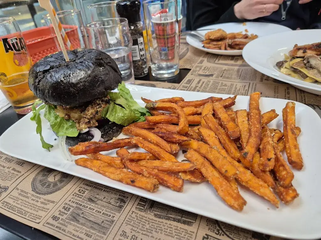 Thomas Andre_Restaurant/Snack Le Half-Time piscine de Briançon_Briançon_review