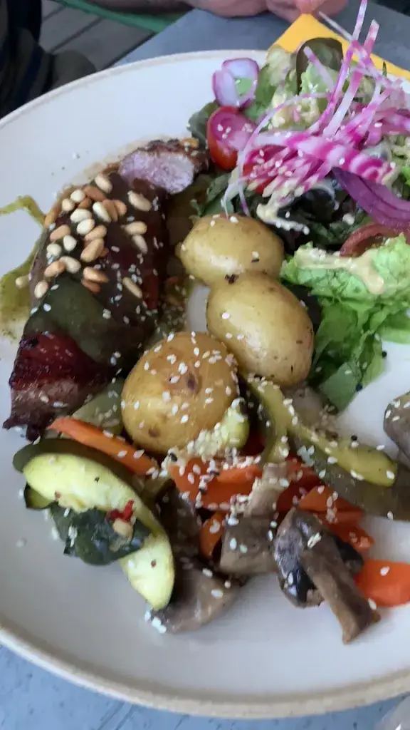 Les Copains D’Abord 05100_Val-des-Prés_slider_image_2