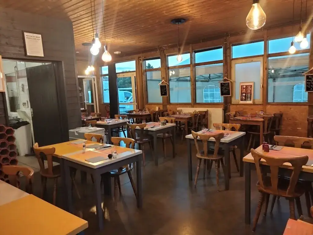 LE GINKGO - Snack de La Roche_Noirétable_slider_image_1