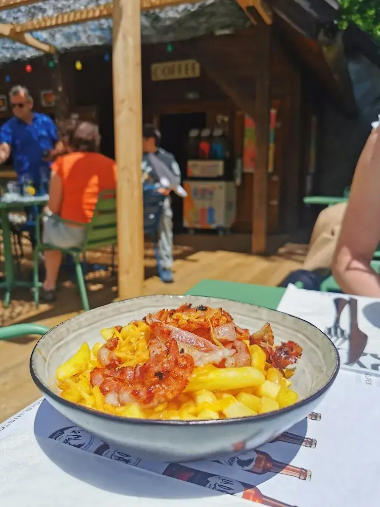 Alexia Peron_La Terrasse du Lac - Snack-Bar_Briançon_review