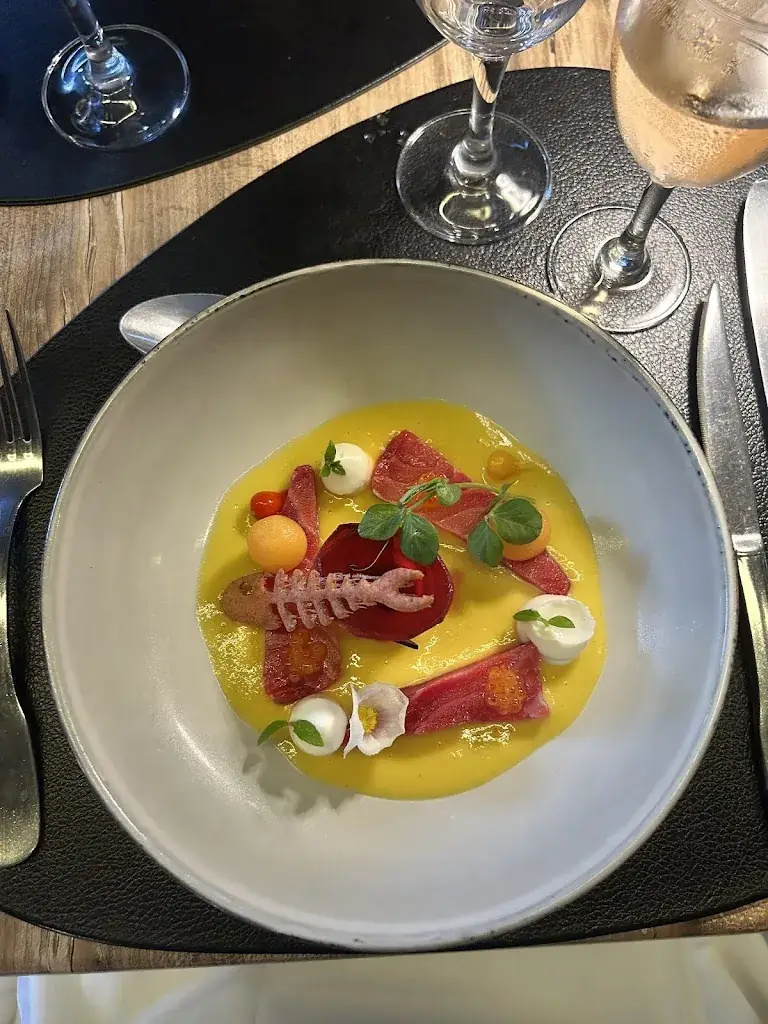 Ella Butler_Auberge de la chêvre d'Or_Cabris_review