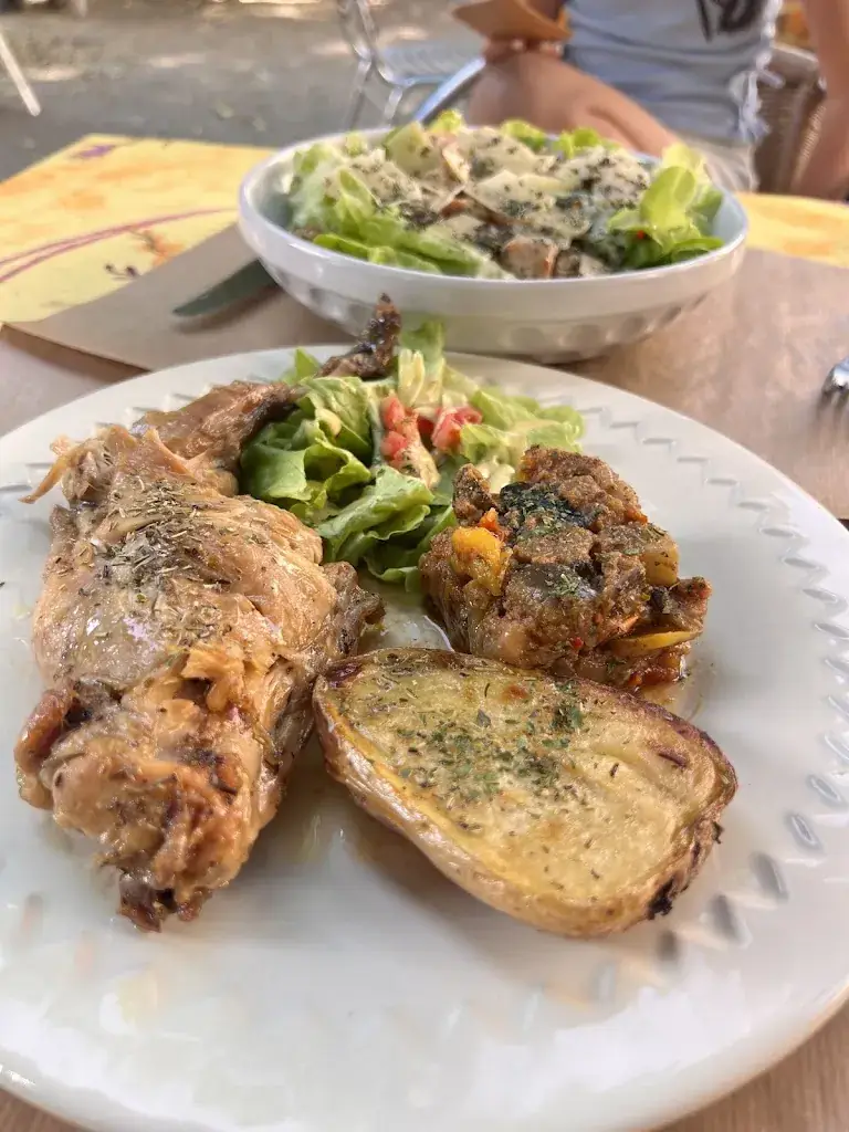 K X_La Providence_Caderousse_review