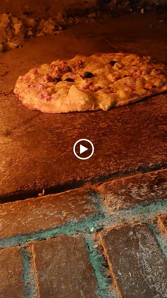 pizzeria au feu de bois Caderousse_Caderousse_slider_image_2