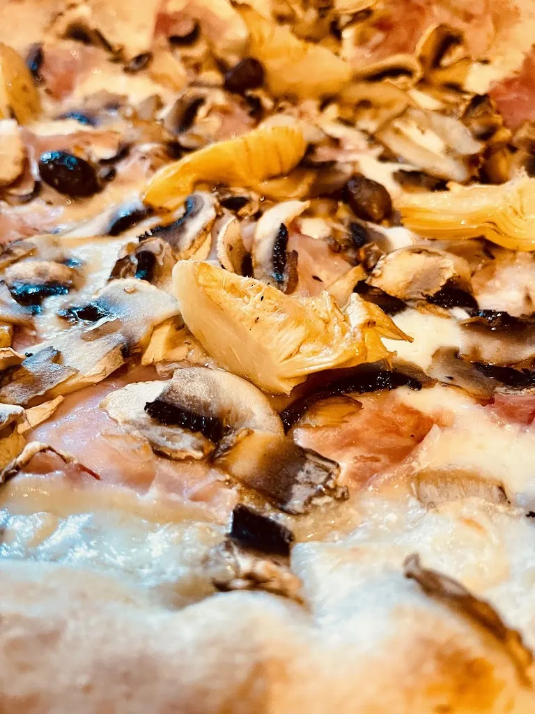 Rick Stan_ROSSINI PIZZA_Brignoles_recensione