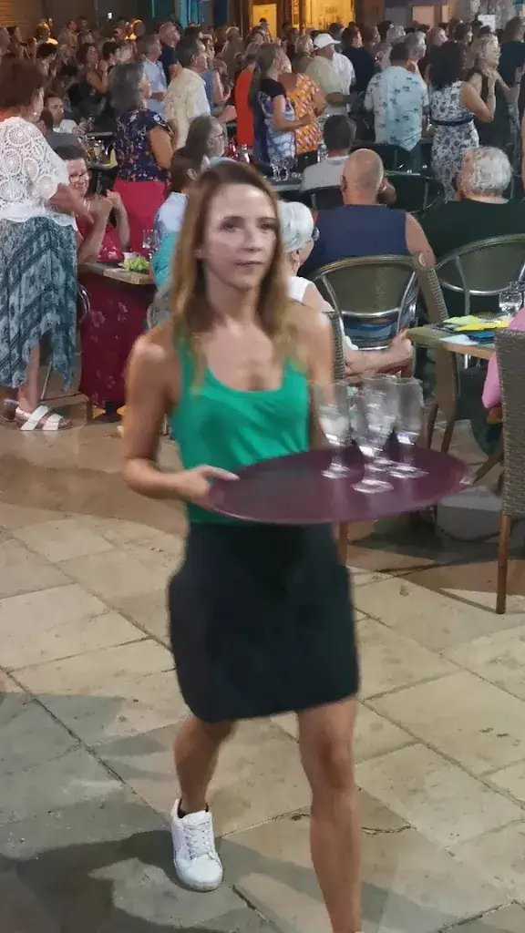 Café de l'Univers_Brignoles_slider_image_2