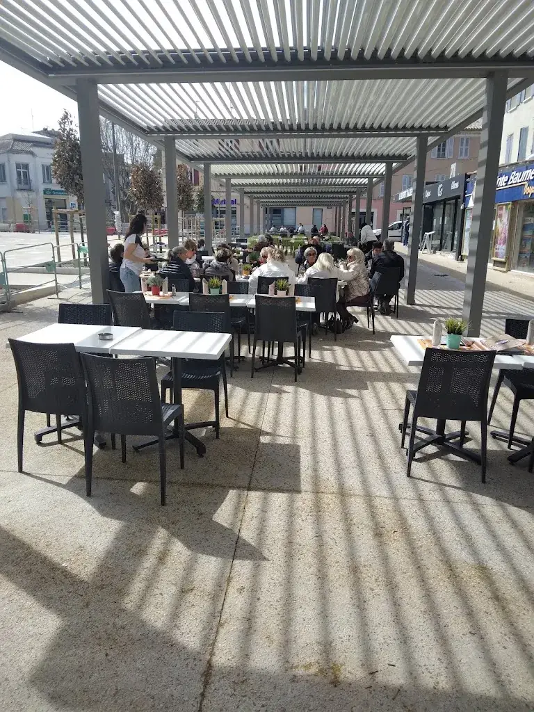 Brasserie MIREILLE restaurant in Brignoles