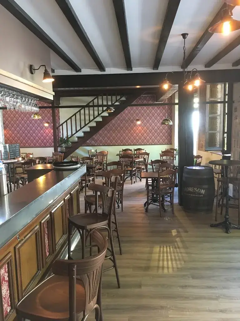 LE CROQUE BEDAINE Brignoles_Brignoles_slider_image_3