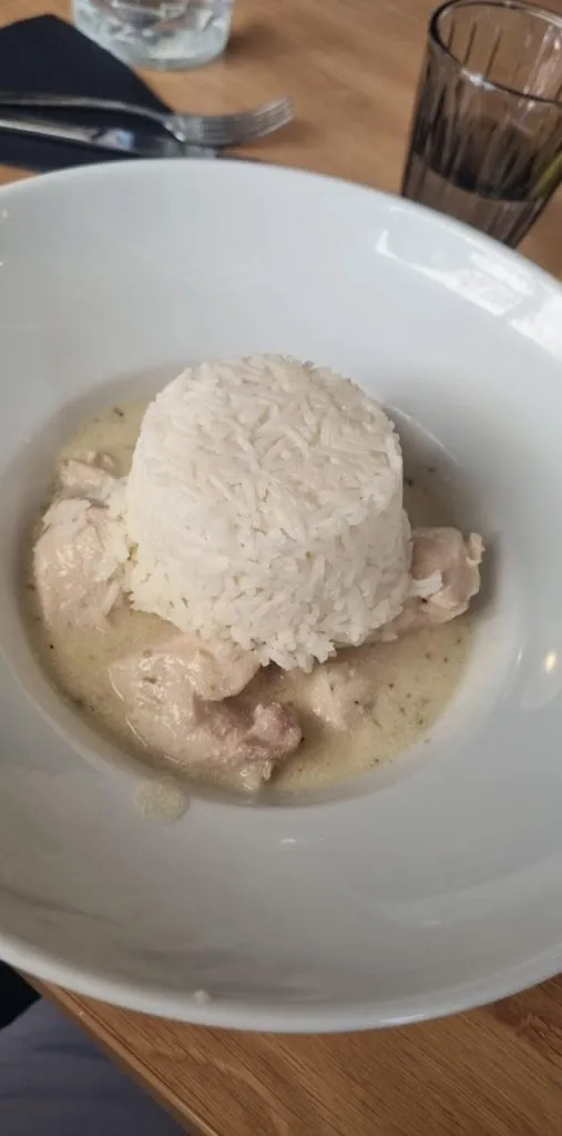 Richard Sandra NOËL_Lebistro_Brignoles_review