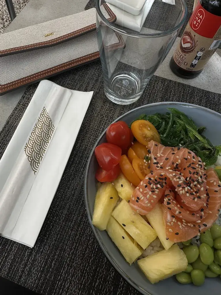 Kenza Kazitani_Esprit Sushi_Brignoles_review