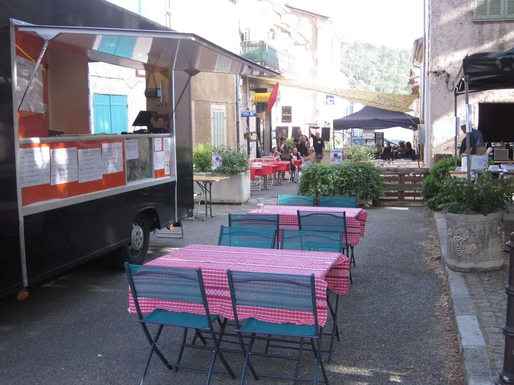 Elloa Pizza_Brignoles_slider_image_3