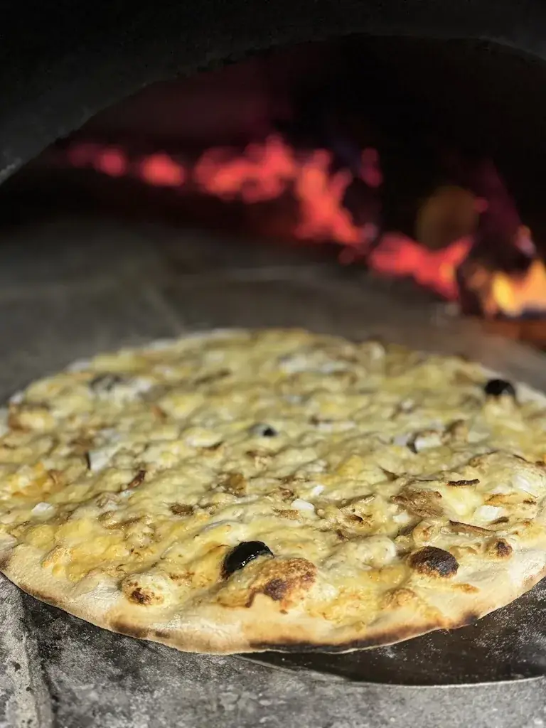 La Pizza Tayeb_Brignoles_slider_image_2