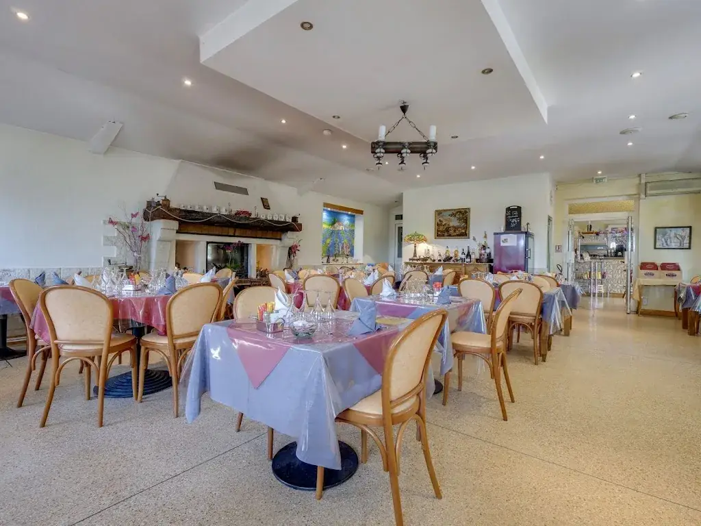 Au Vieux Pressoir_Brignoles_slider_image_1