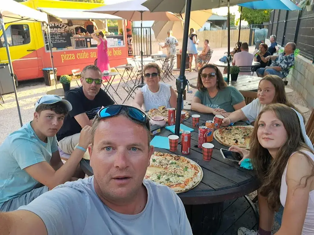 Stéphane Bottemanne_Chris pizza_Brignoles_review