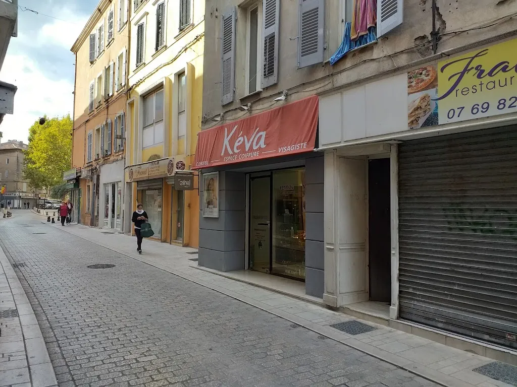 Fratelly Restauration restaurant à Brignoles