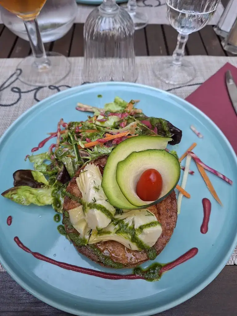 La Source_Cadenet_slider_image_3