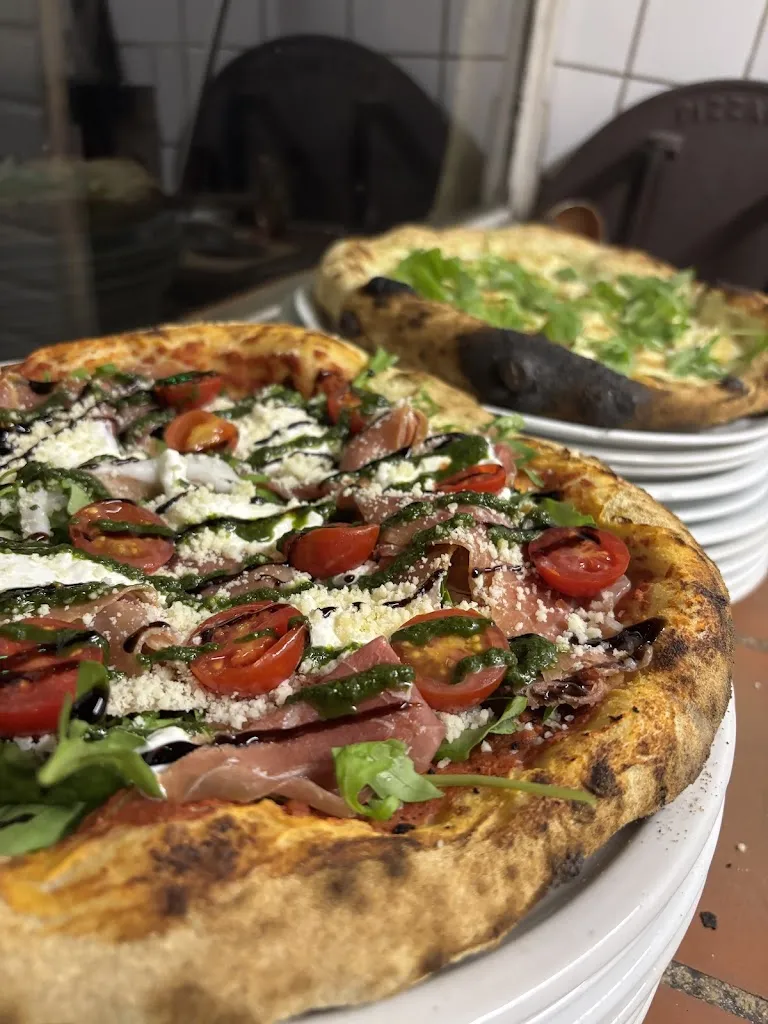 Chez Félicien_Cadenet_slider_image_2