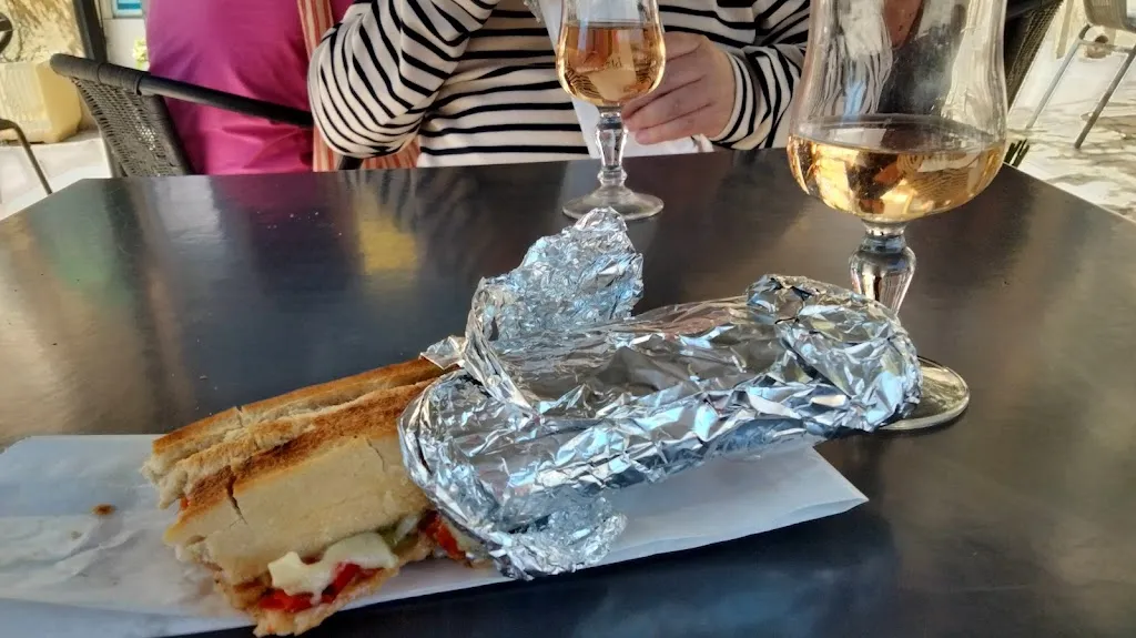 L'endroit ristorante a Cadenet