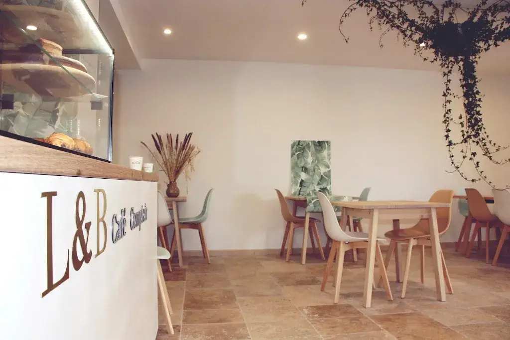 L&B Café Comptoir restaurant à Cadenet